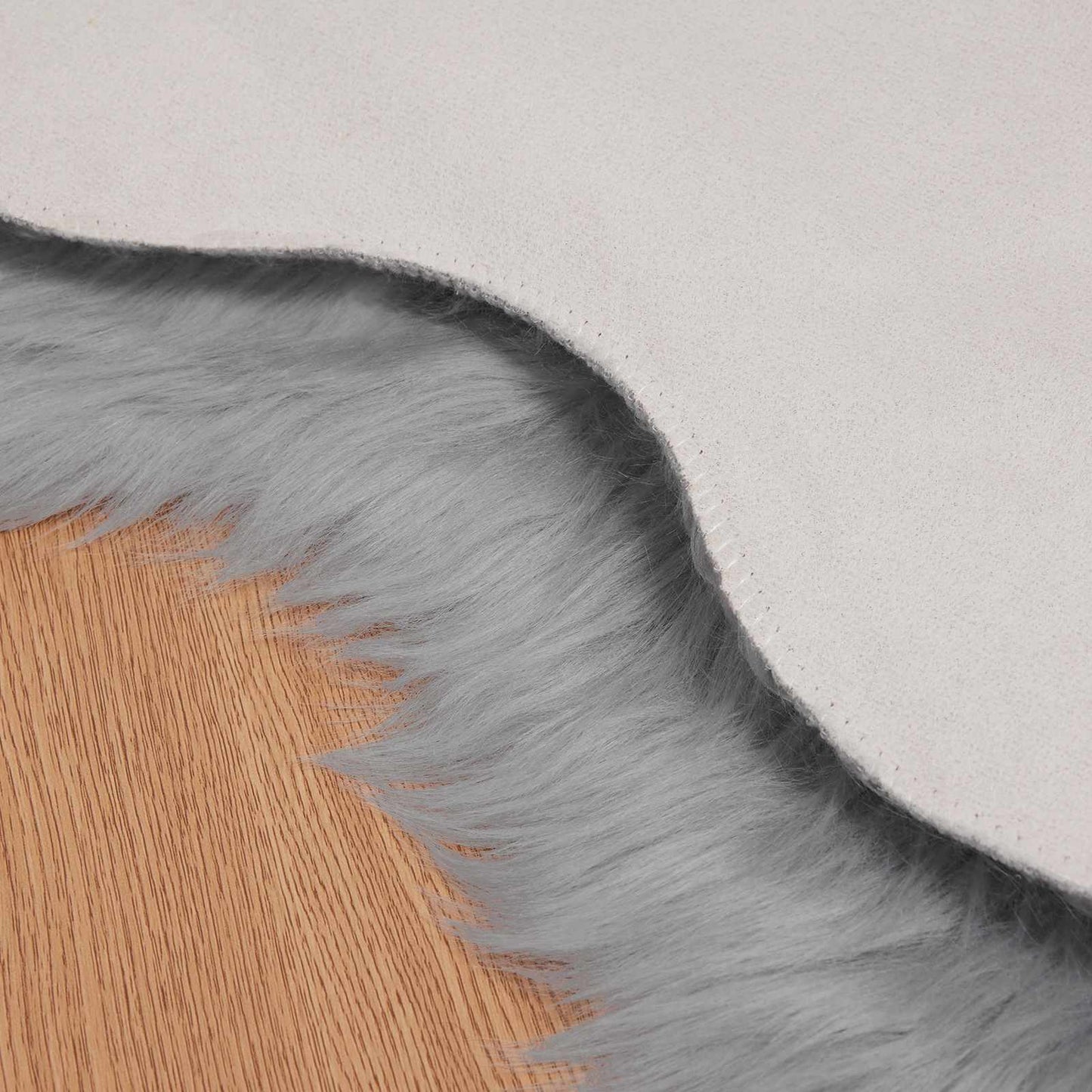 Nep Schapenvacht Tapijt Tafalla Grijs 80 x 120 cm Polyester is nu te koop bij PeponiXL, paradijselijk wonen!