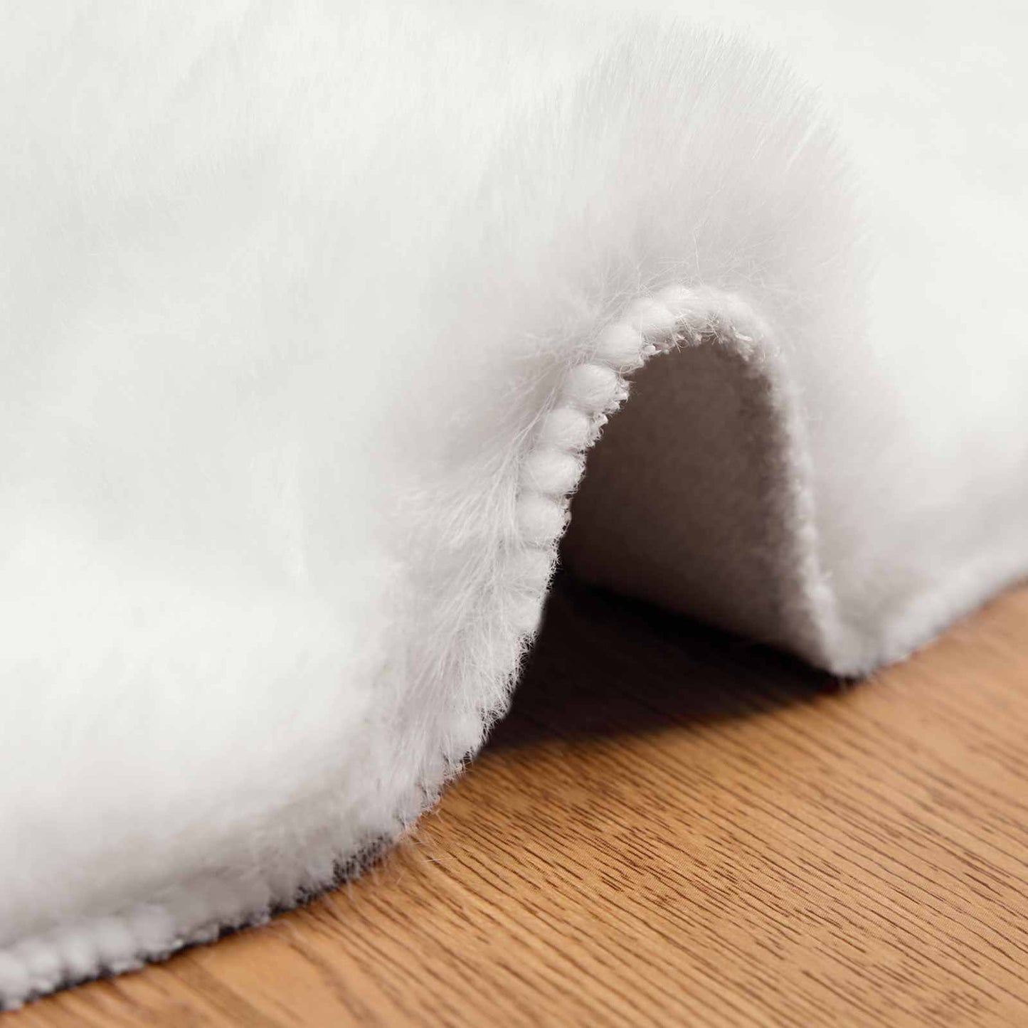 Antislip vloerkleed van imitatie konijnenbont OLITE Wit Ø 80 cm is nu te koop bij PeponiXL, paradijselijk wonen!