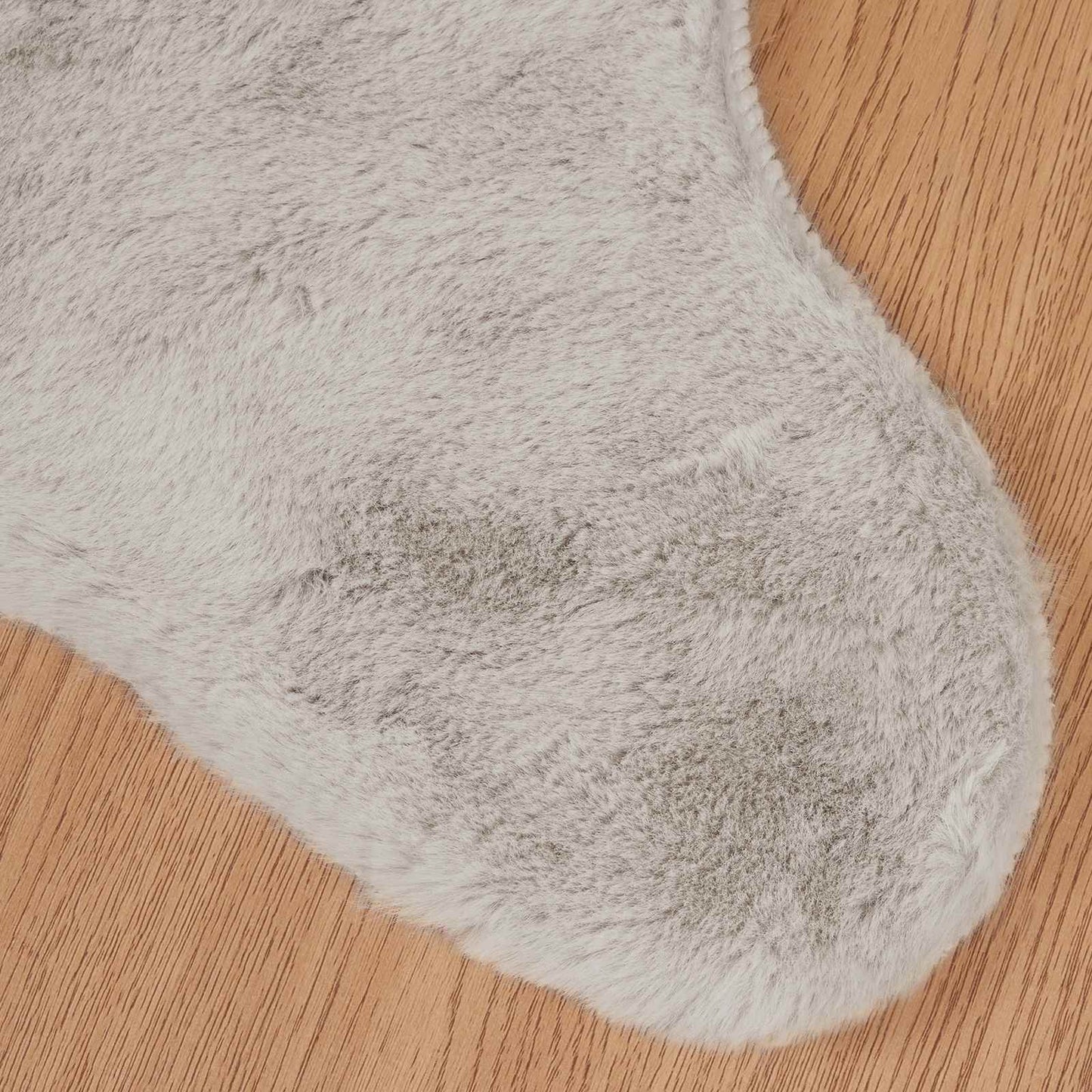 Antislip vloerkleed van imitatie konijnenbont OLITE Beige is nu te koop bij PeponiXL, paradijselijk wonen!