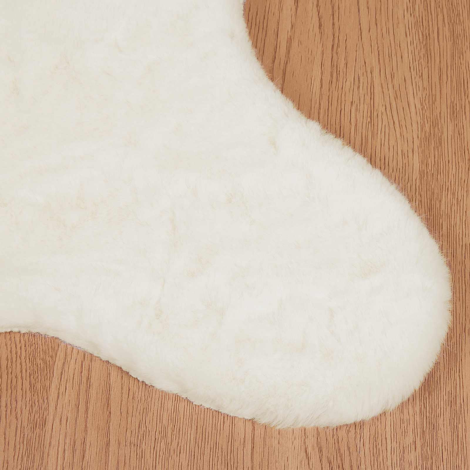 Antislip vloerkleed van imitatie konijnenbont OLITE 80 x 120 cm is nu te koop bij PeponiXL, paradijselijk wonen!
