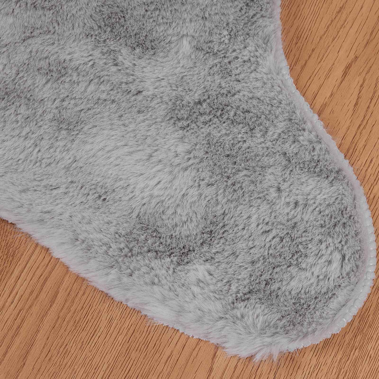 Antislip vloerkleed van imitatie konijnenbont OLITE Grijs is nu te koop bij PeponiXL, paradijselijk wonen!