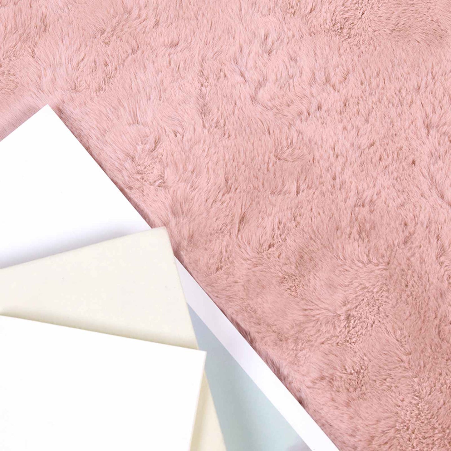 Antislip vloerkleed van imitatie konijnenbont OLITE Roze is nu te koop bij PeponiXL, paradijselijk wonen!