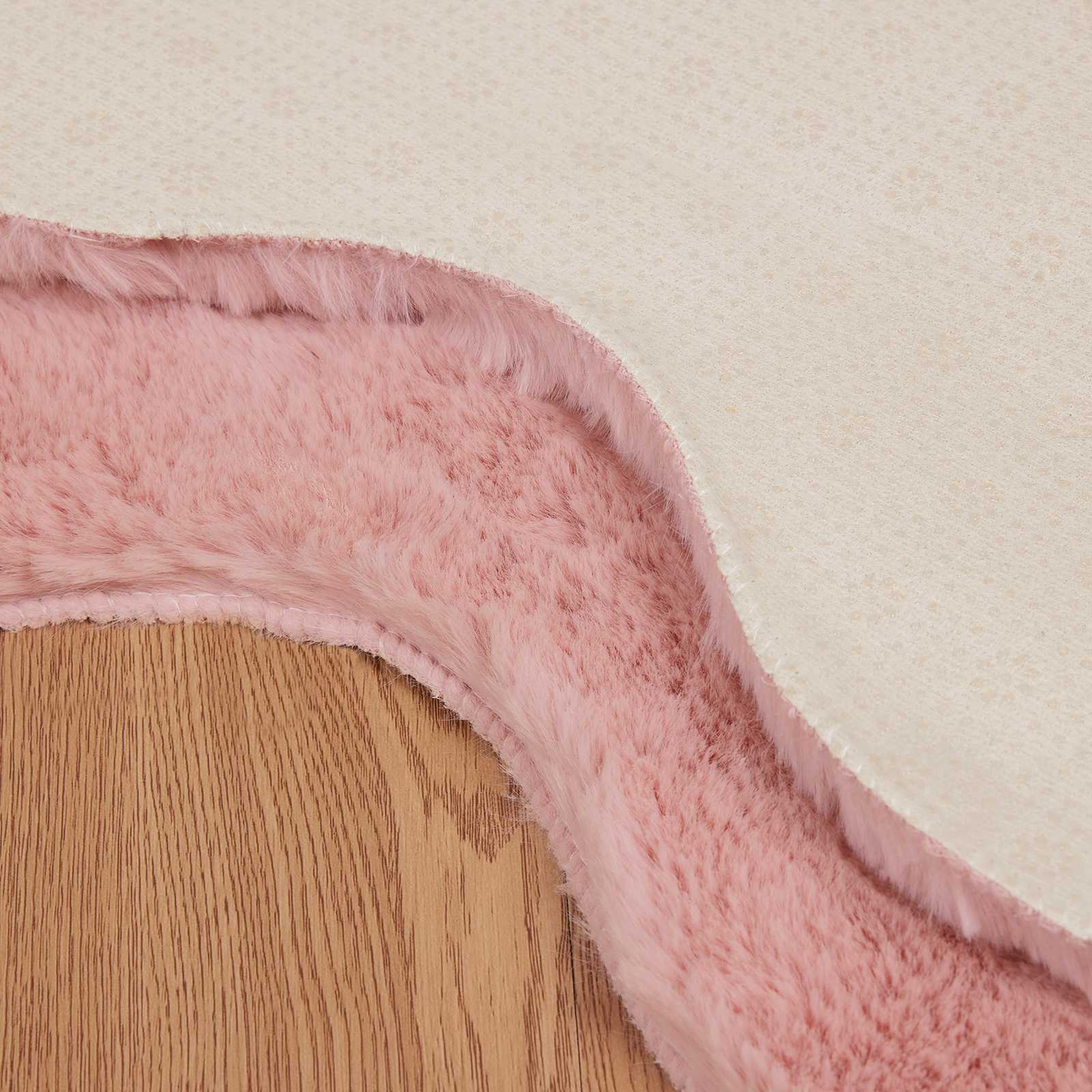 Antislip vloerkleed van imitatie konijnenbont OLITE Roze is nu te koop bij PeponiXL, paradijselijk wonen!