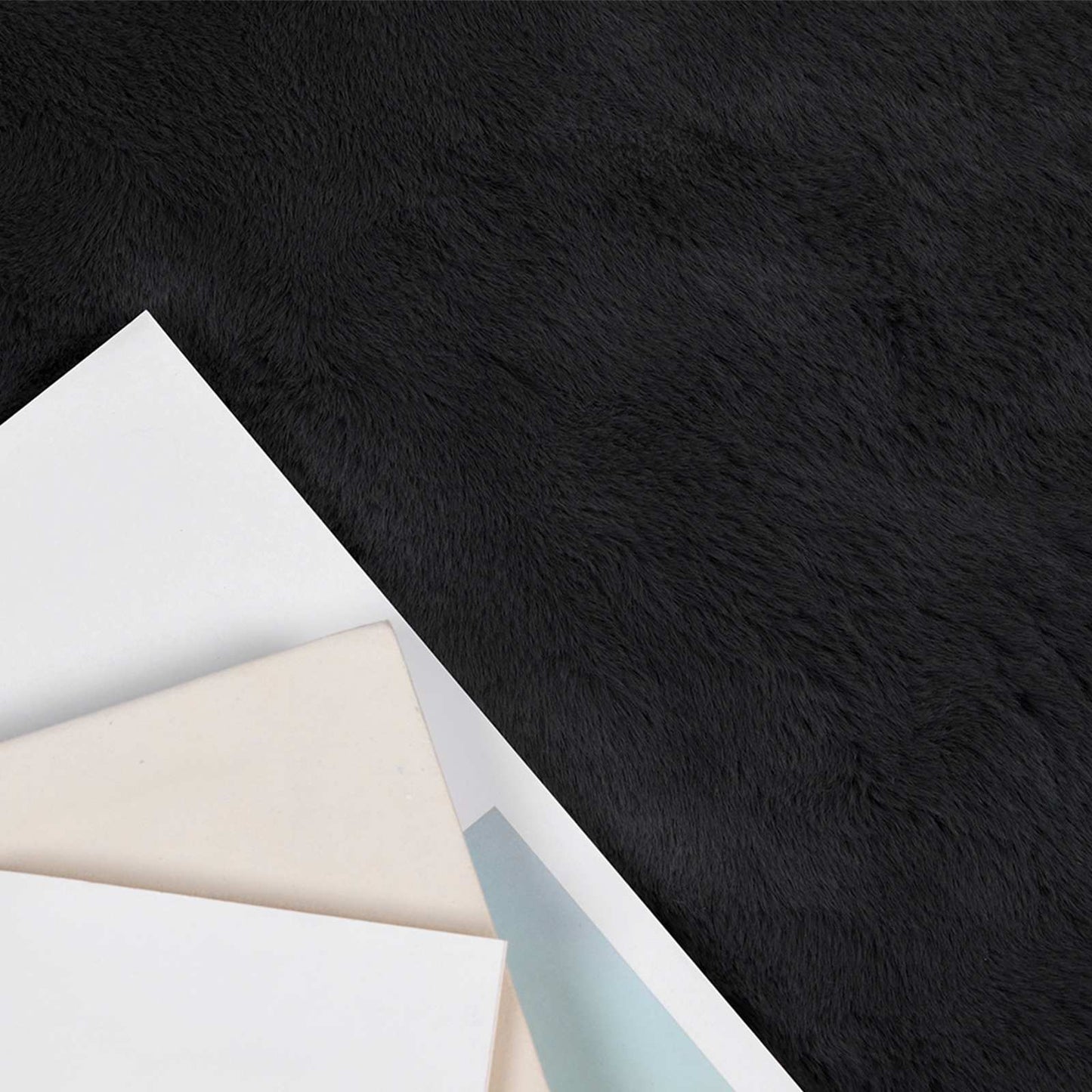 Antislip vloerkleed van imitatie konijnenbont OLITE Zwart is nu te koop bij PeponiXL, paradijselijk wonen!