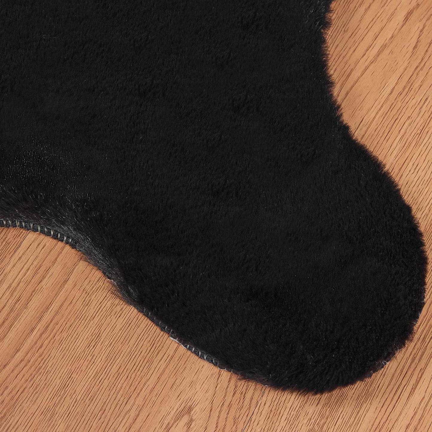 Antislip vloerkleed van imitatie konijnenbont OLITE Zwart is nu te koop bij PeponiXL, paradijselijk wonen!