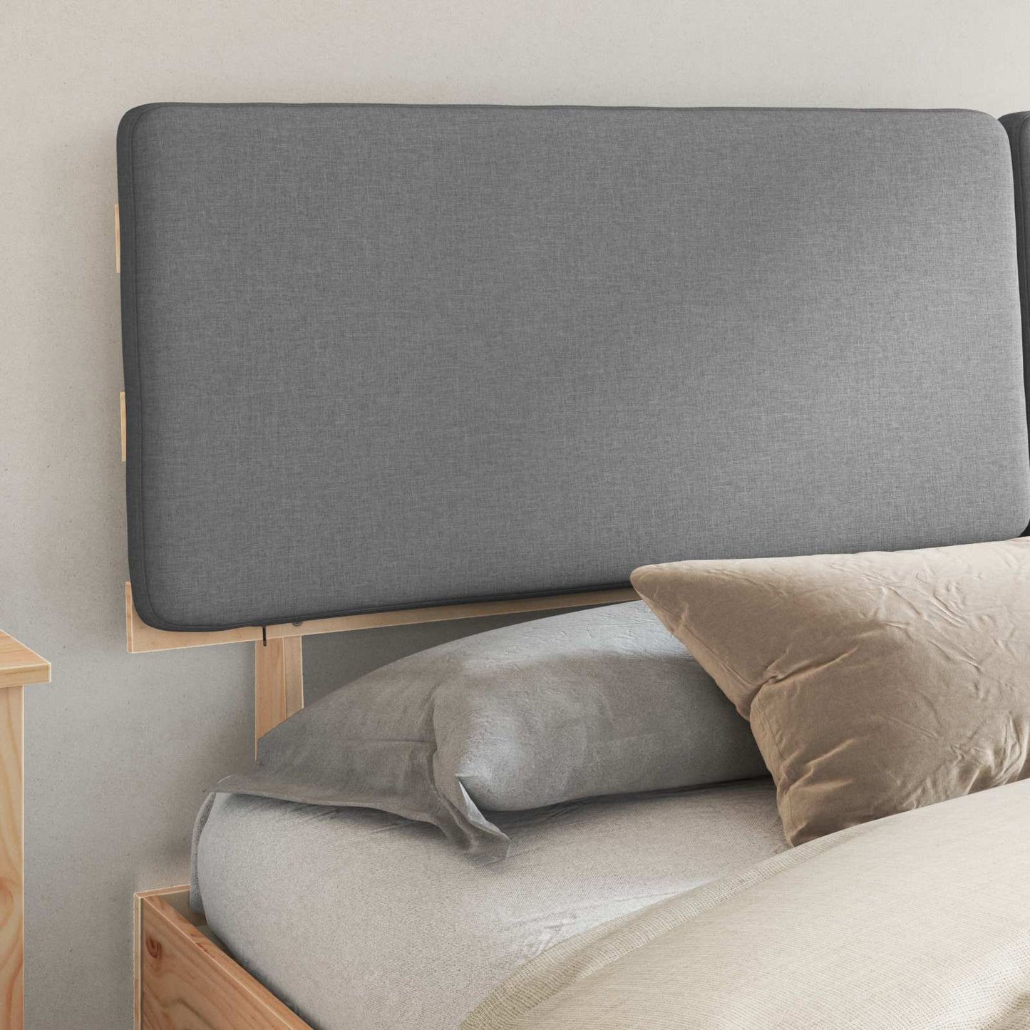 Bedframe met Gevoerd Hoofdgedeelte Lichtgrijs 180 x 200 cm is nu te koop bij PeponiXL, paradijselijk wonen!