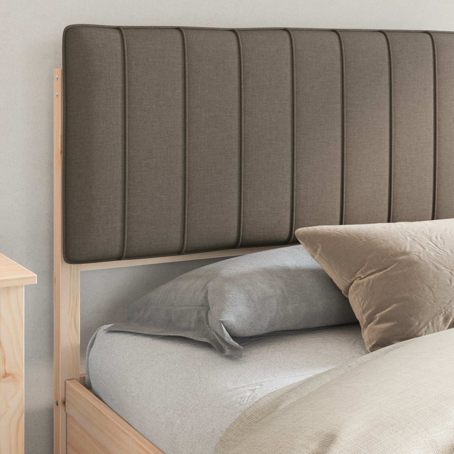 Bedframe met Gevoerd Hoofdgedeelte Taupe 180 x 200 cm is nu te koop bij PeponiXL, paradijselijk wonen!