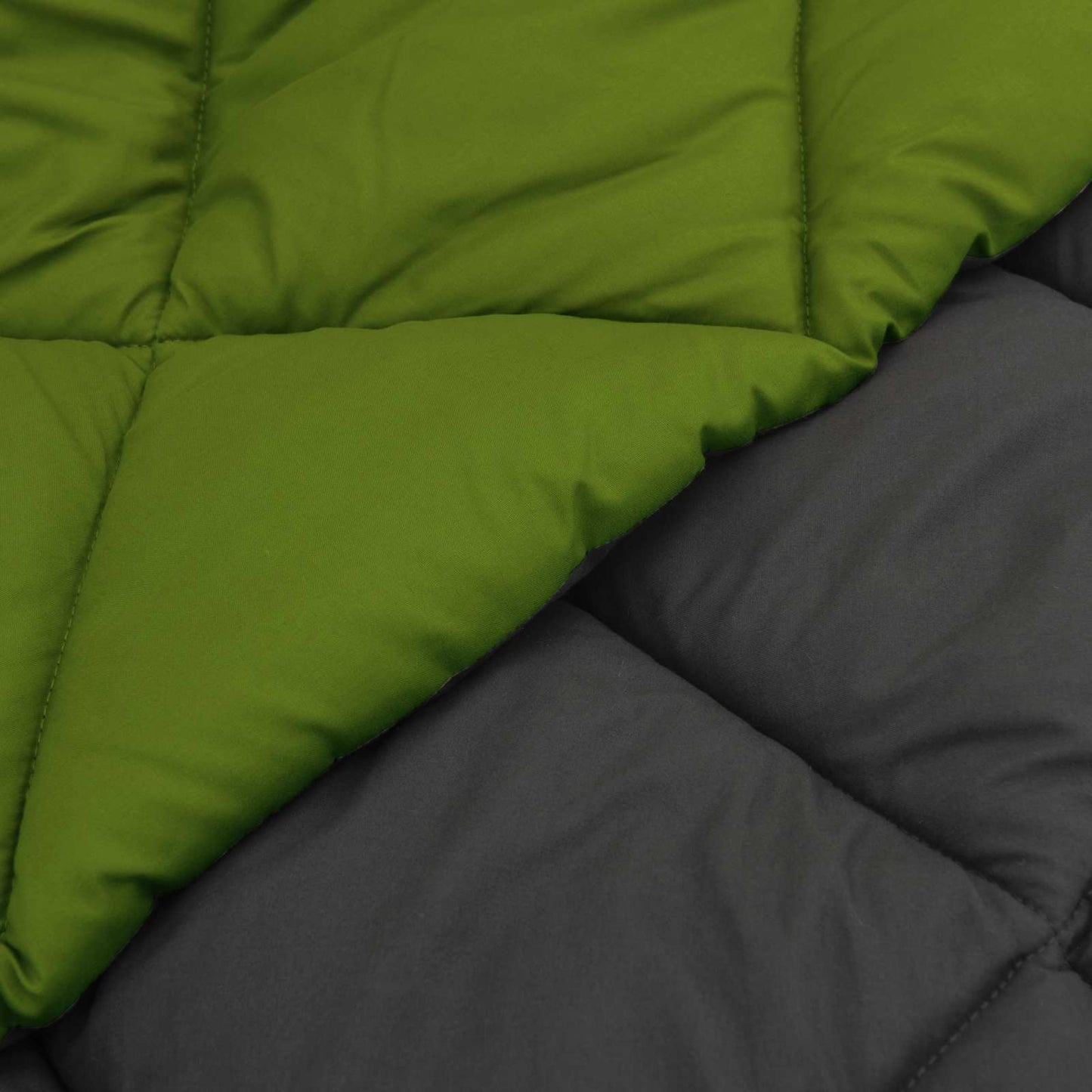 Winter Dekbed Groen en Antraciet 135 x 220 cm Microfiber is nu te koop bij PeponiXL, paradijselijk wonen!