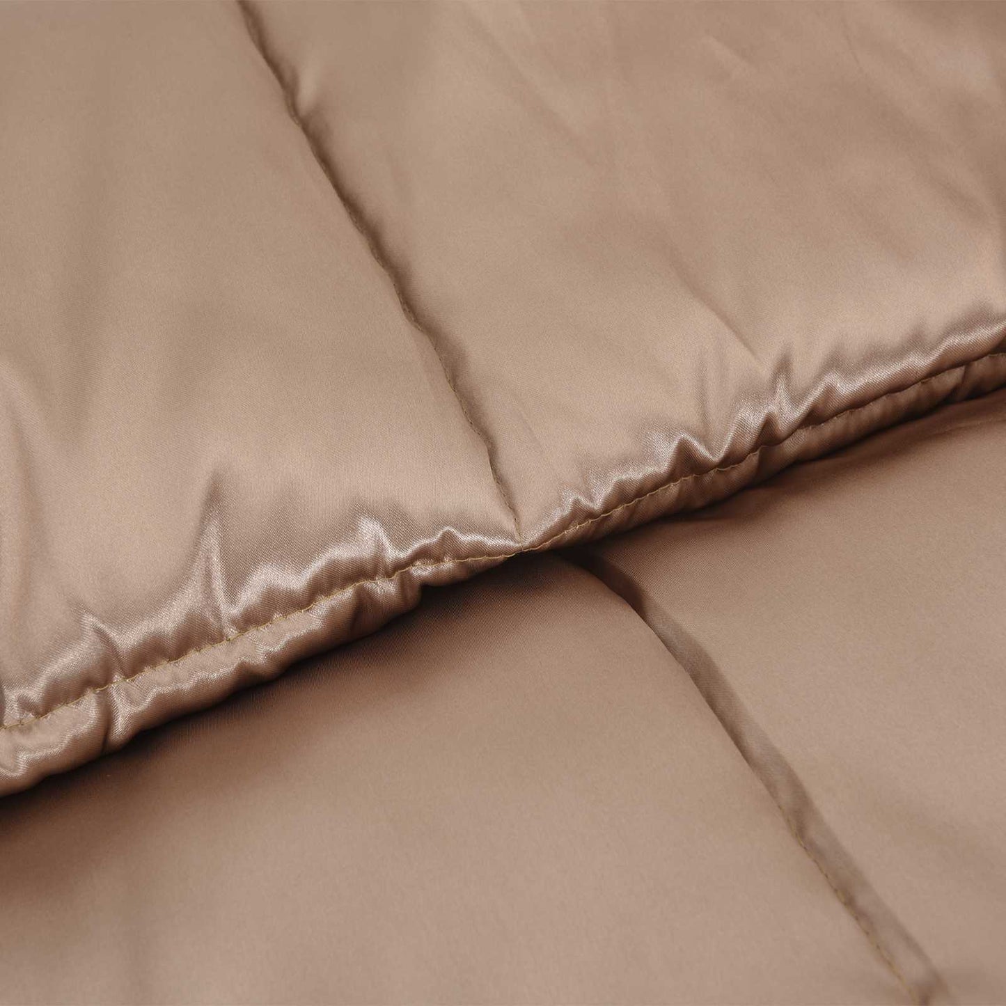 Zomer Dekbed Goud 220 x 260 cm Satijn en Microfiber is nu te koop bij PeponiXL, paradijselijk wonen!