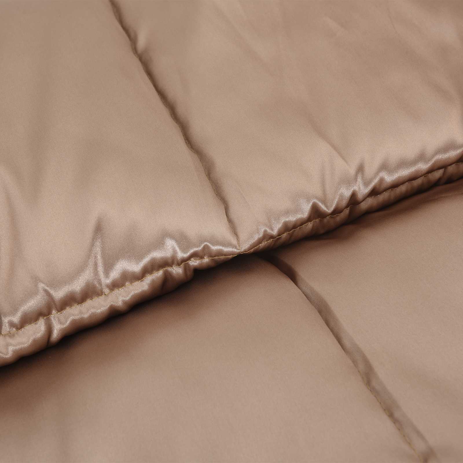 Zomer Dekbed Goud 220 x 260 cm Satijn en Microfiber is nu te koop bij PeponiXL, paradijselijk wonen!
