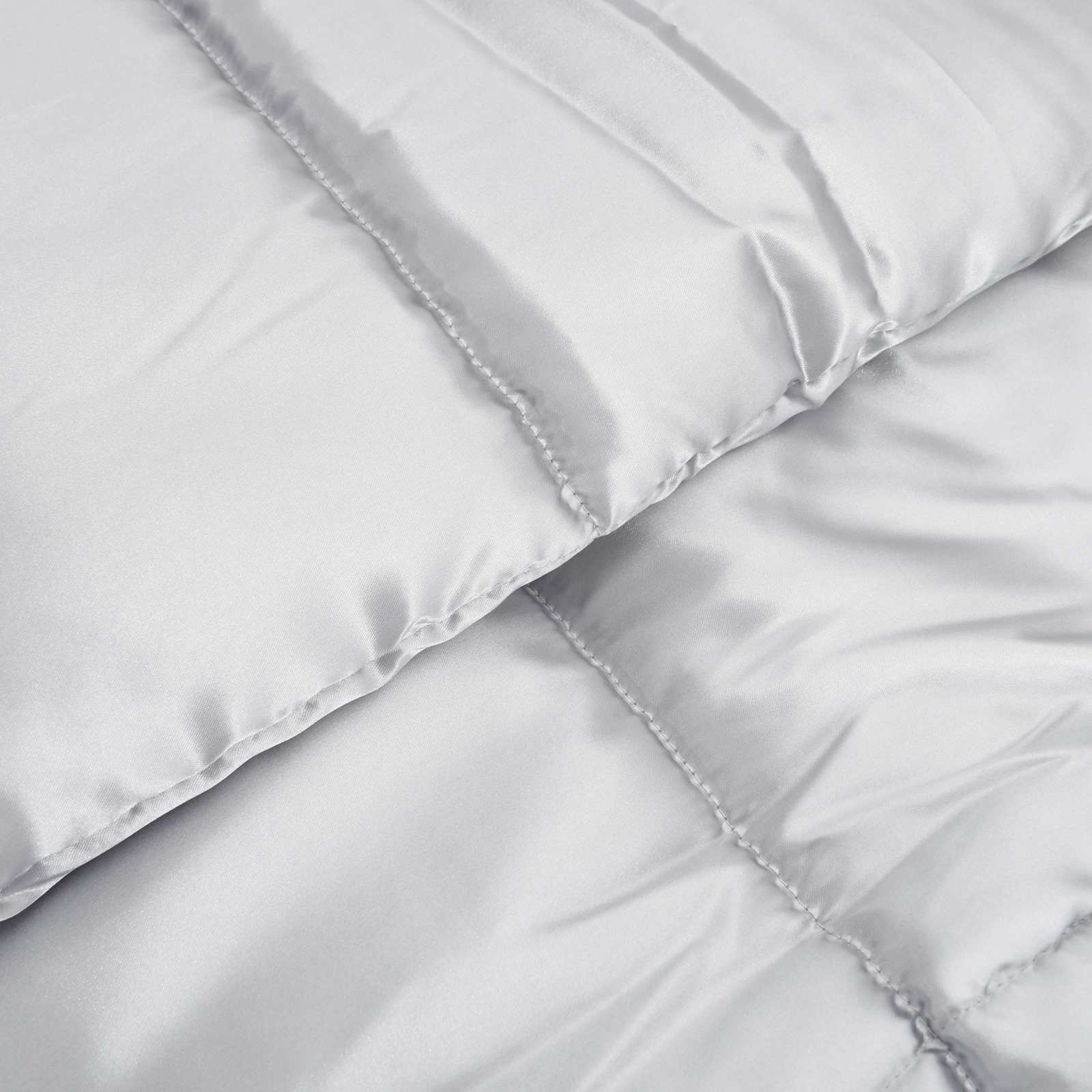 Winter Dekbed Zilver 135 x 200 cm Satijn en Microfiber is nu te koop bij PeponiXL, paradijselijk wonen!
