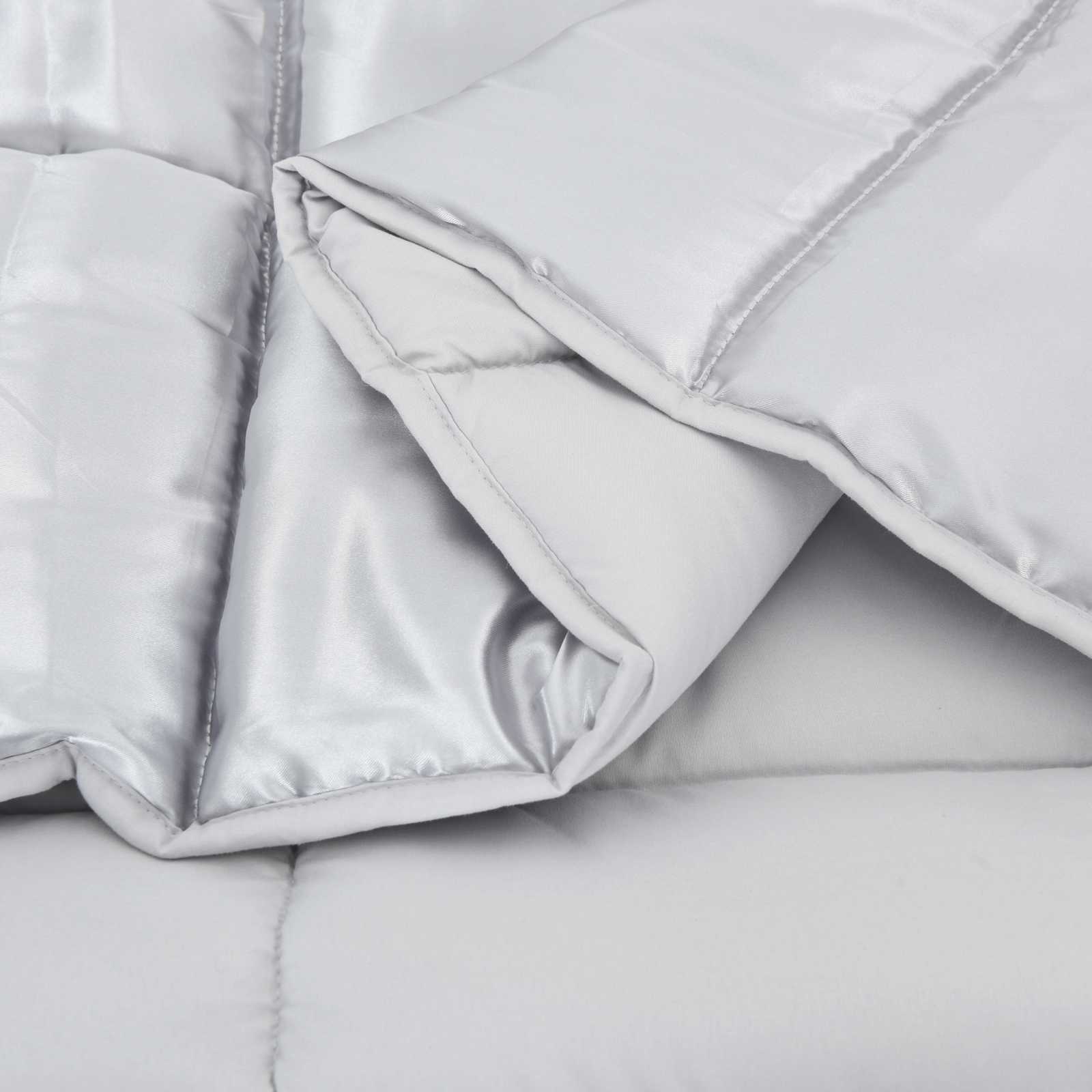 Winter Dekbed Zilver 140 x 220 cm Satijn en Microfiber is nu te koop bij PeponiXL, paradijselijk wonen!