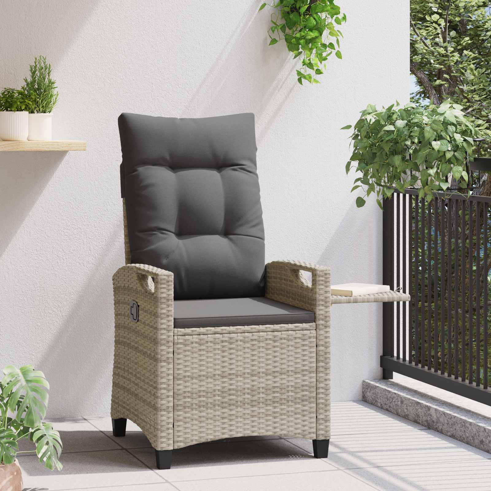 Verstelbare tuinstoel Licht Grijs en Donker Grijs poly rattan is nu te koop bij PeponiXL, paradijselijk wonen!