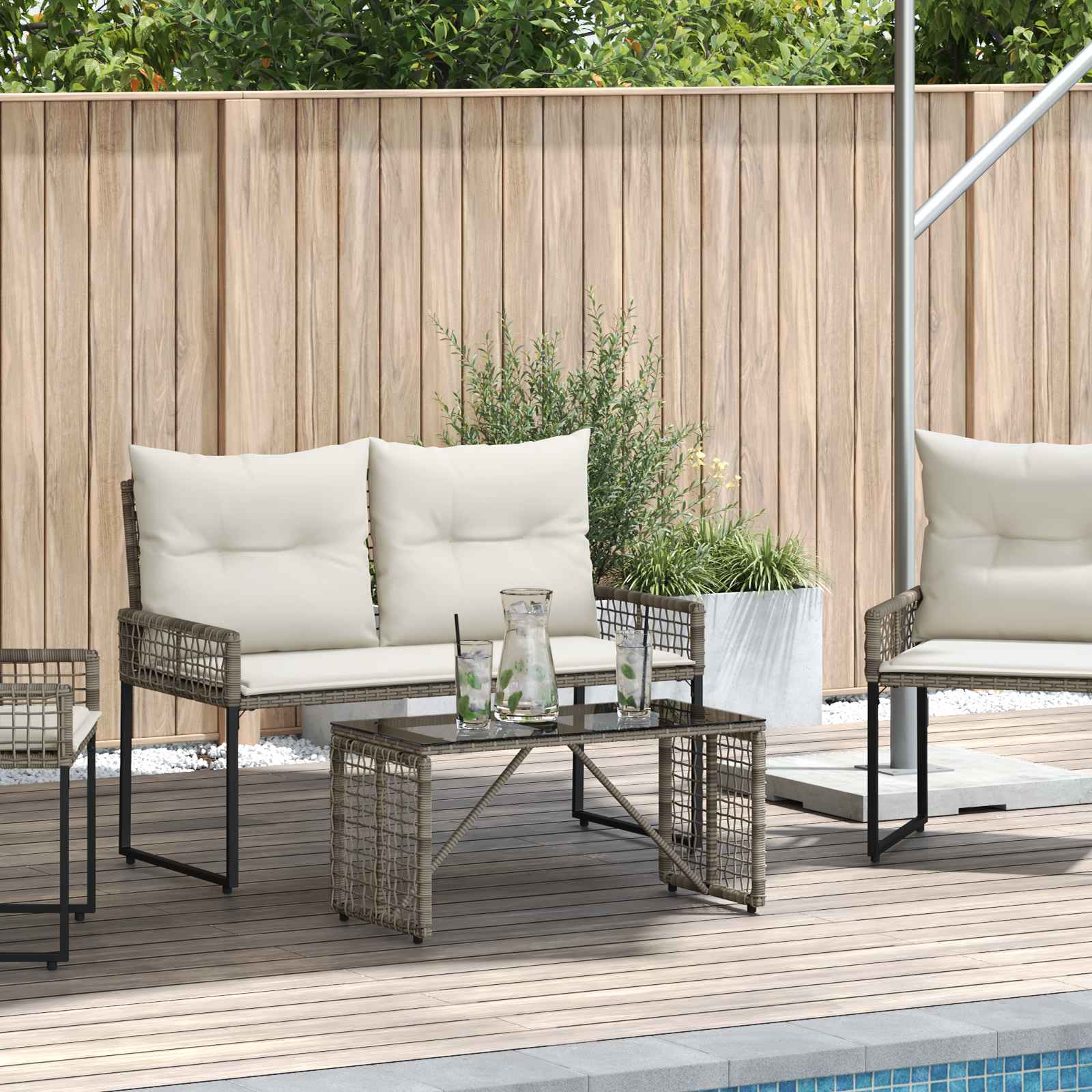 Buiten Tafel Grijs en zwart 80 x 40 x 40 cm PE Rattan en Glas is nu te koop bij PeponiXL, paradijselijk wonen!
