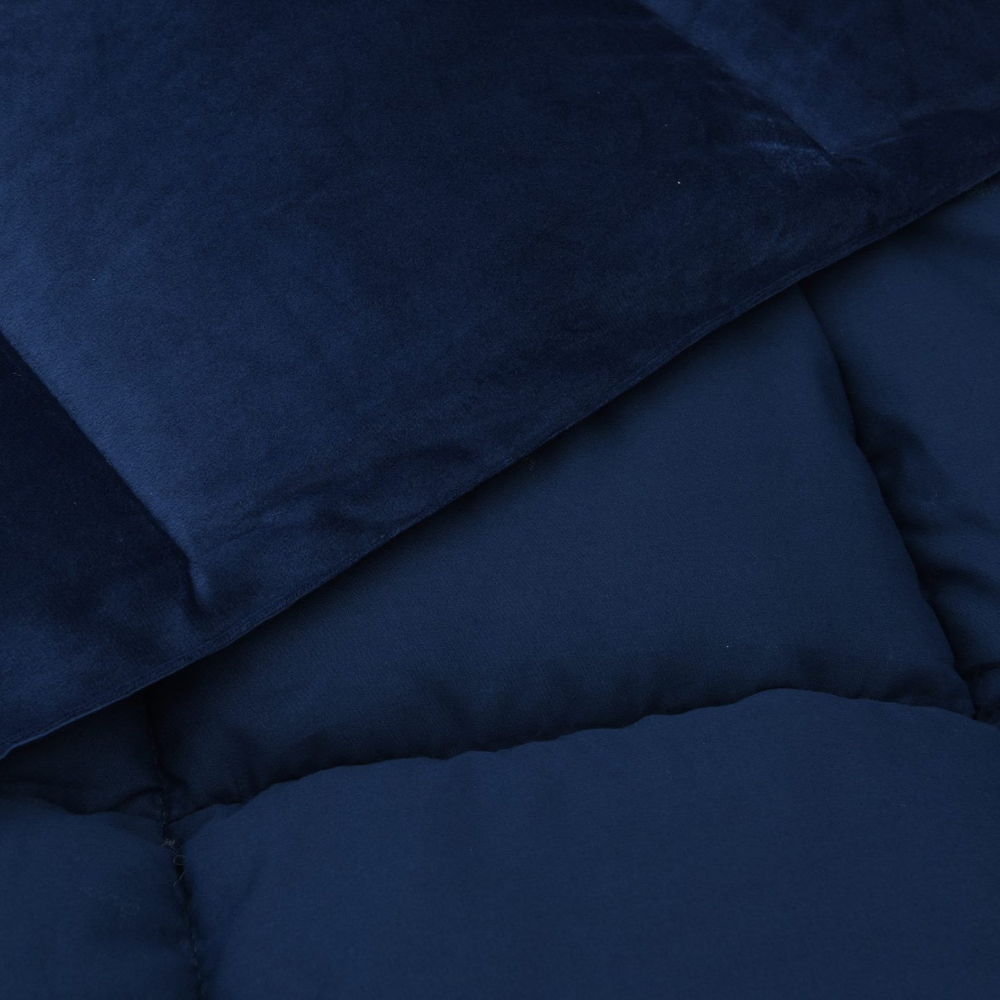 Winter Dekbed Gekwilt Donkerblauw 240 x 260 cm Microfiber is nu te koop bij PeponiXL, paradijselijk wonen!