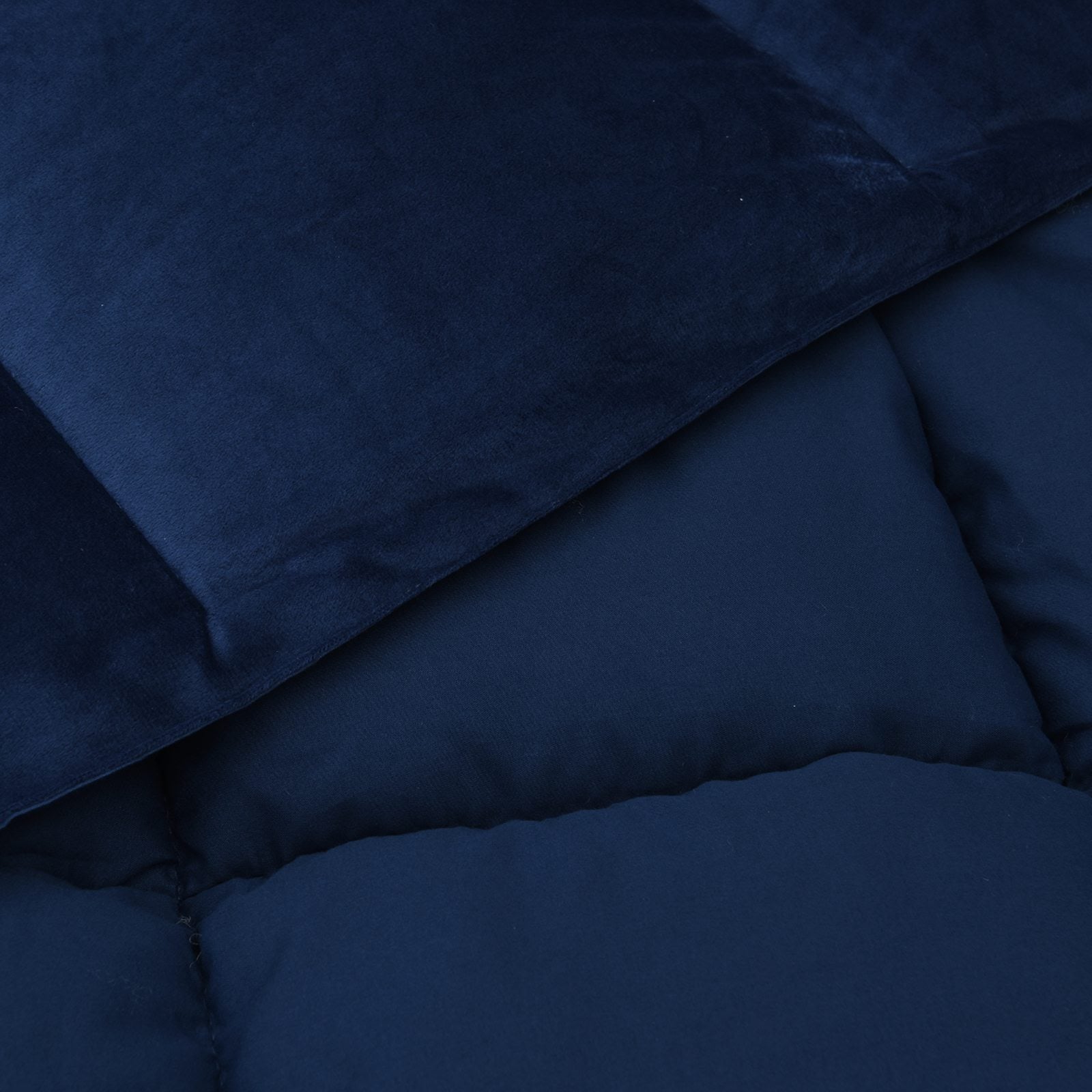 Winter Dekbed Gekwilt Donkerblauw 240 x 260 cm Microfiber is nu te koop bij PeponiXL, paradijselijk wonen!
