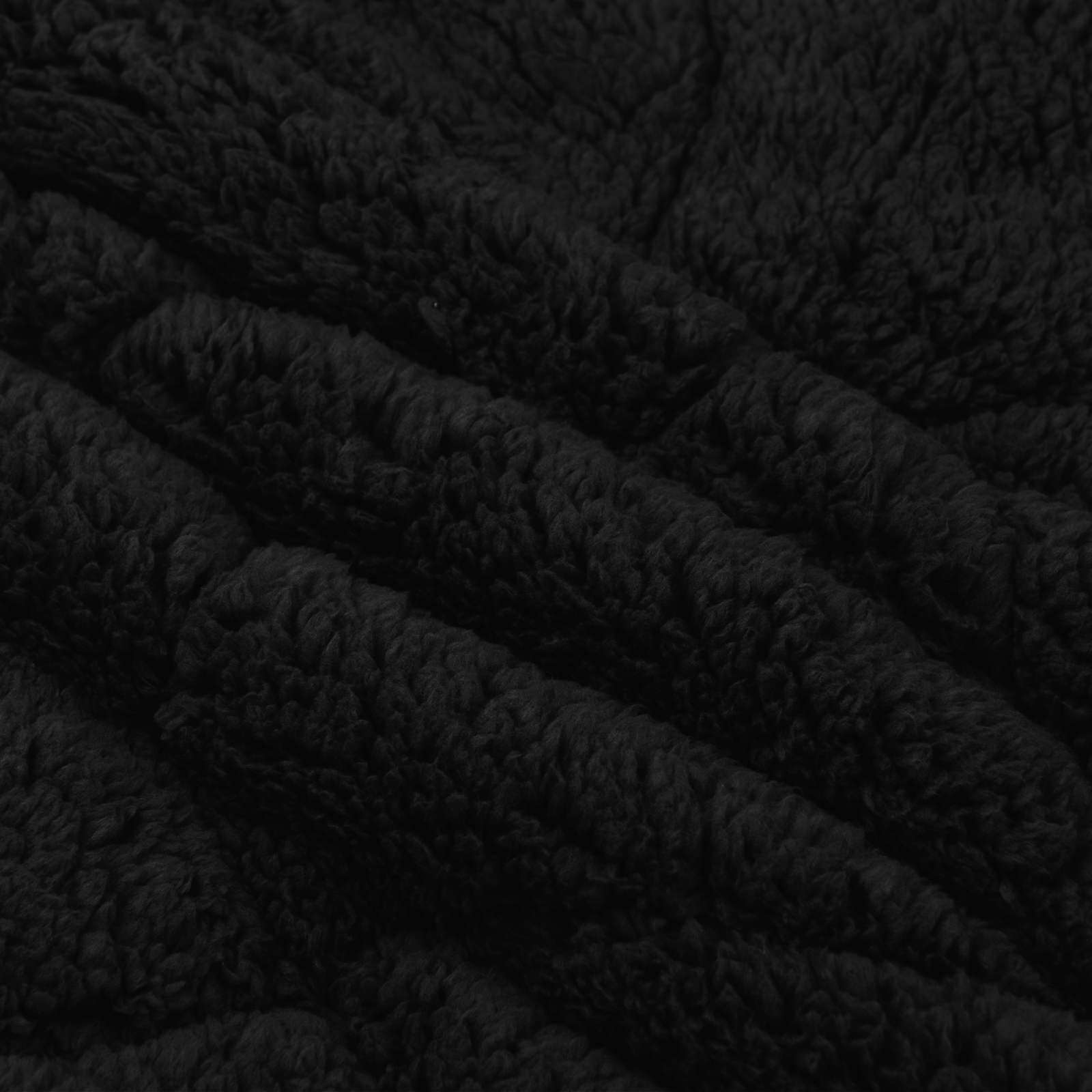 Vol jaar dekbed Zwart 200 x 240 cm Microfiber en Teddy fleece is nu te koop bij PeponiXL, paradijselijk wonen!