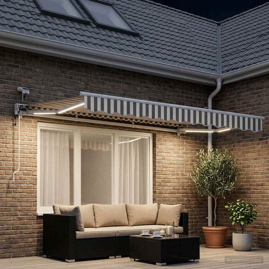 Elektrisch Uittrekbaar Zonnescherm Lichtgrijs en wit. 2,5 x 2 m is nu te koop bij PeponiXL, paradijselijk wonen!