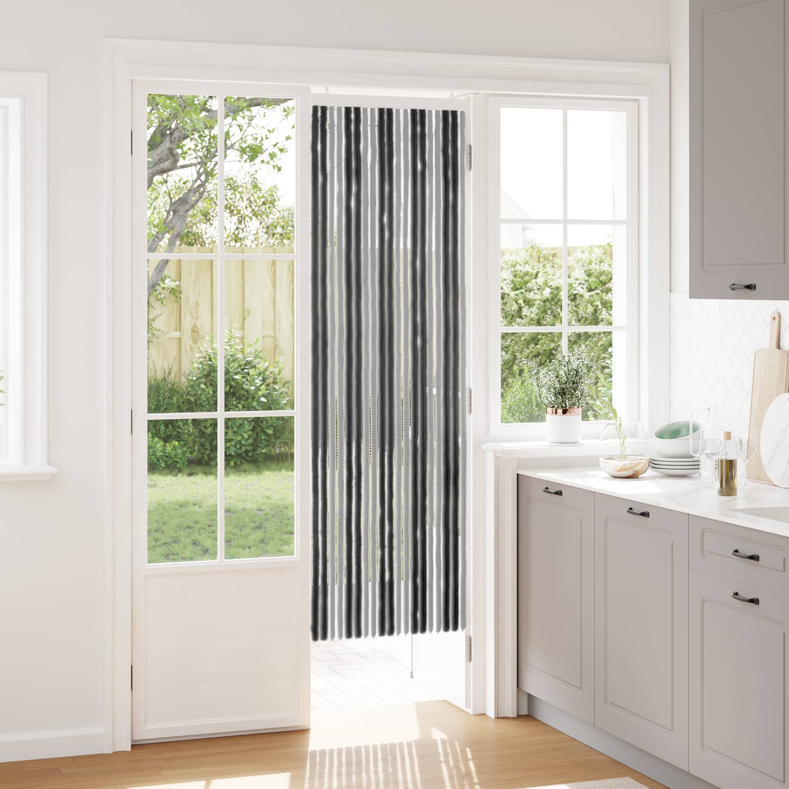 Insecten Gordijn Chenille Grijs en zwart 56 x 185 cm 100% PP is nu te koop bij PeponiXL, paradijselijk wonen!