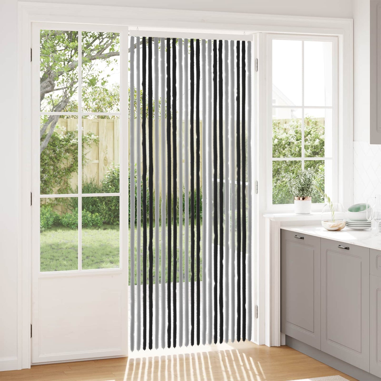 Insecten Gordijn Chenille Grijs en zwart 90 x 220 cm 100% PP is nu te koop bij PeponiXL, paradijselijk wonen!