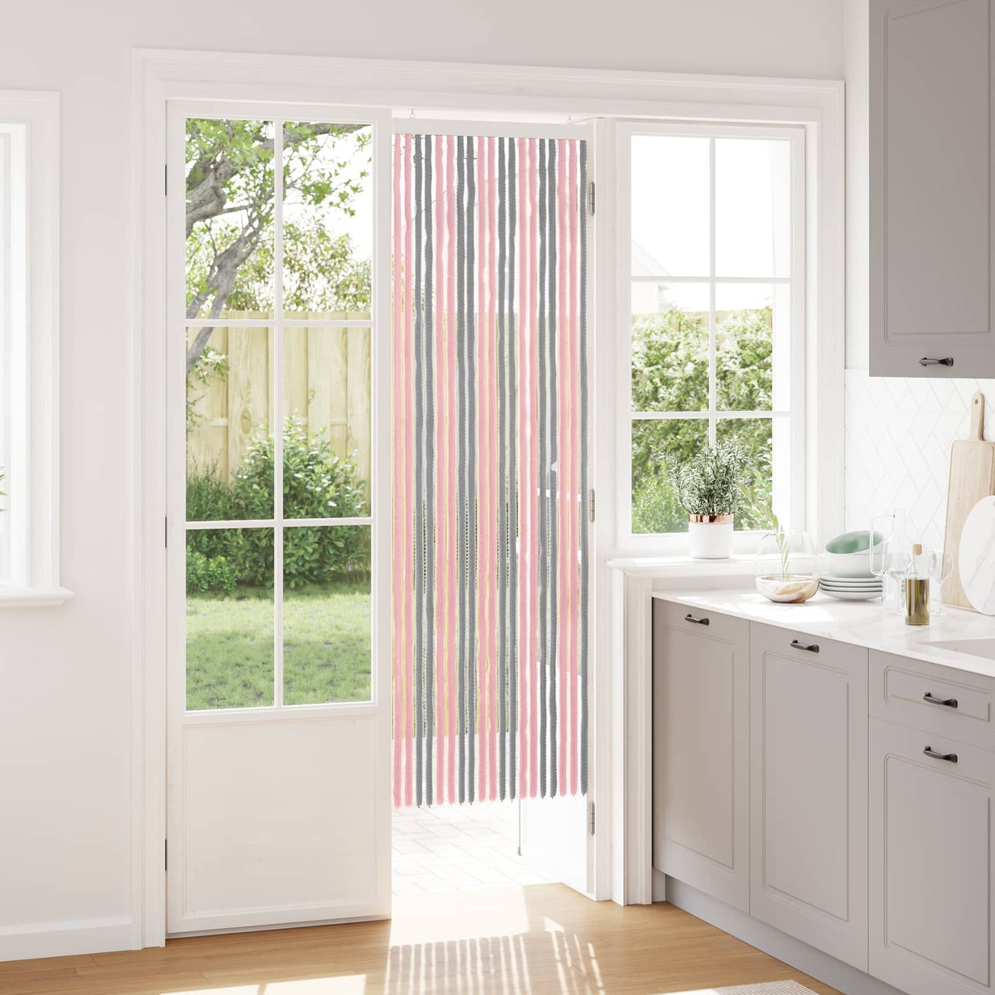 Insecten Gordijn Chenille Zilvergrijs en Roze 56 x 185 cm is nu te koop bij PeponiXL, paradijselijk wonen!