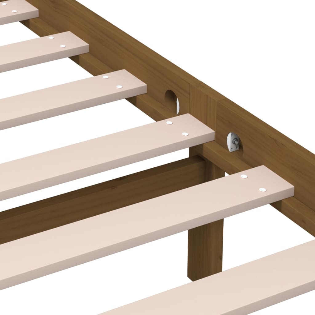 Bedframe massief grenenhout honingbruin 200x200 cm is nu te koop bij PeponiXL, paradijselijk wonen!