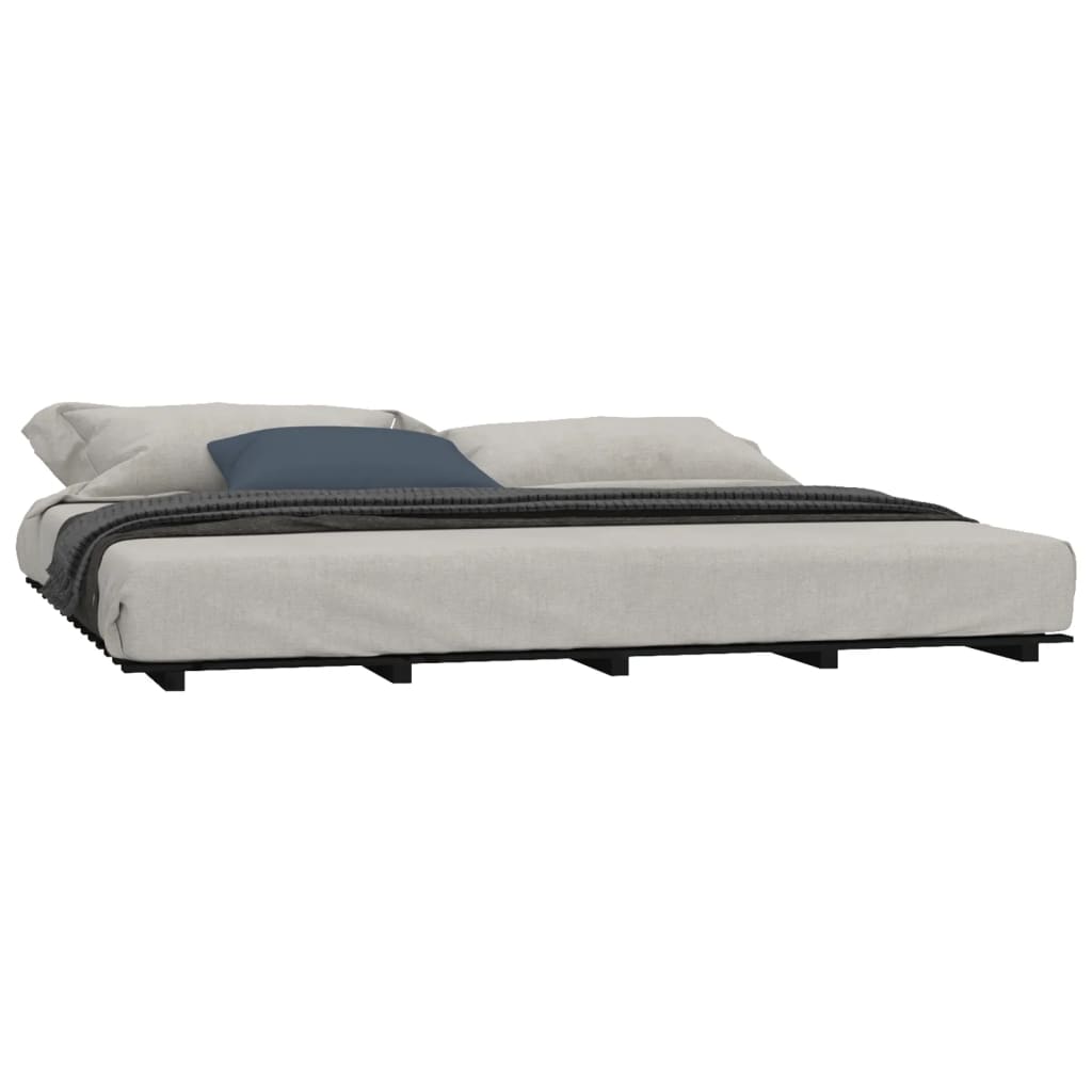 Bedframe massief grenenhout zwart 200x200 cm is nu te koop bij PeponiXL, paradijselijk wonen!