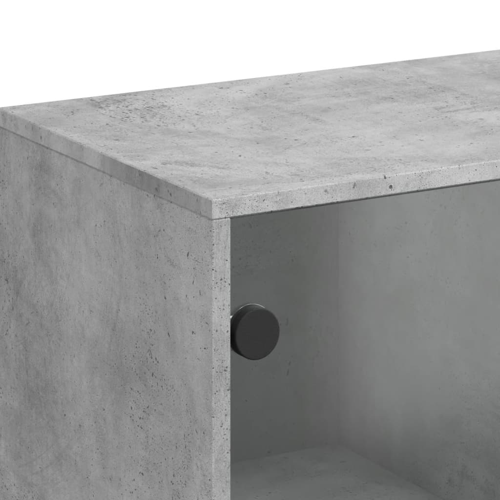 Bijzetkast met glazen deuren 69x37x100 cm betongrijs is nu te koop bij PeponiXL, paradijselijk wonen!